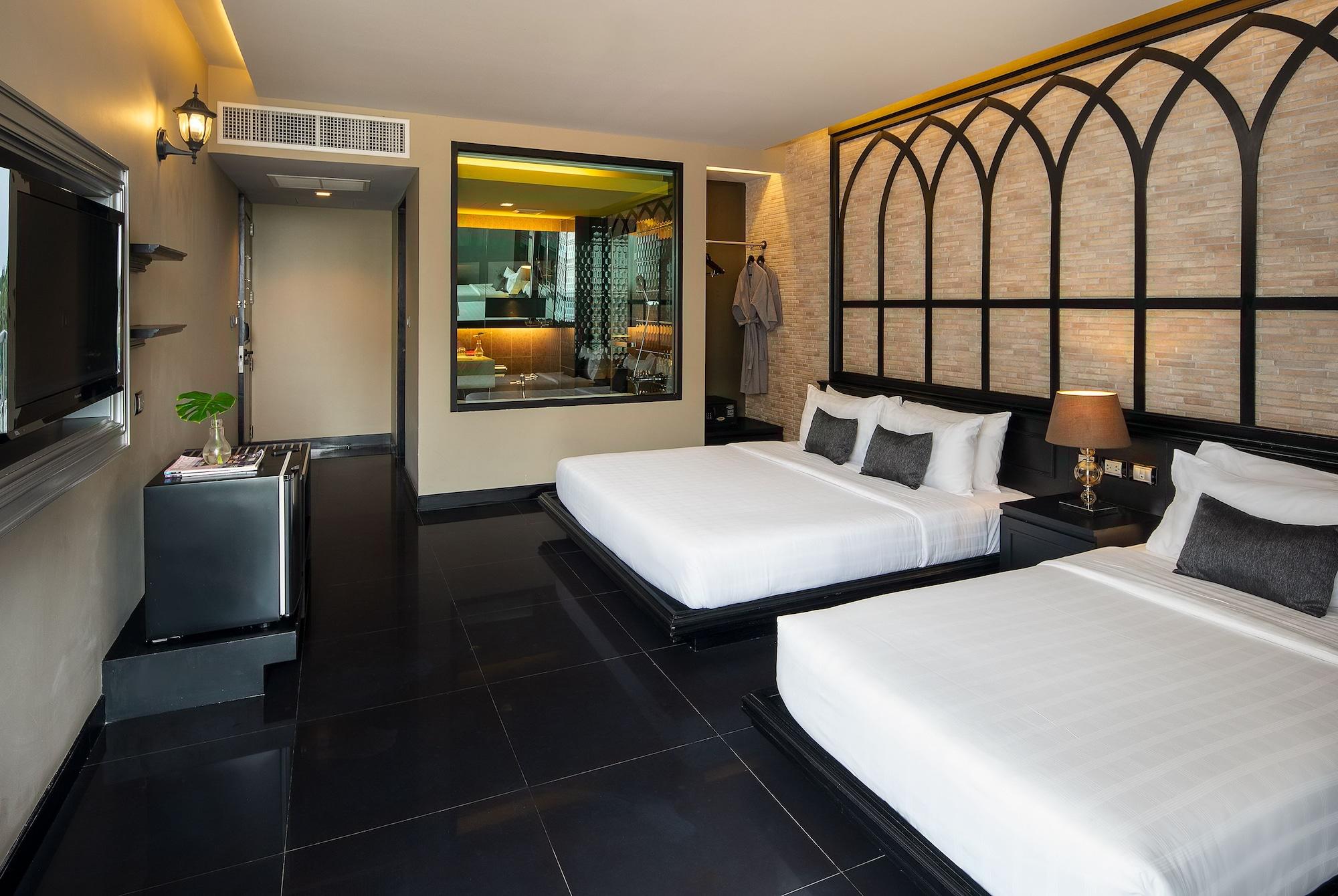 Tsix5 Quarter Hotel Pattaya Ngoại thất bức ảnh